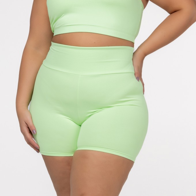Short Bolso Quadrado
